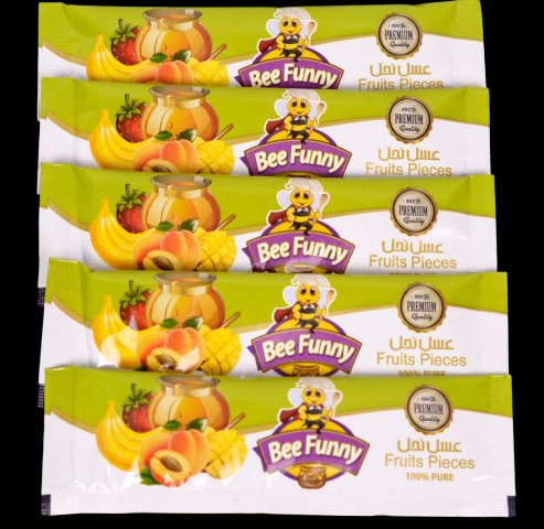 Мед FruitsPieces BeeFunny с бананом, манго, абрикосом и клубникой.