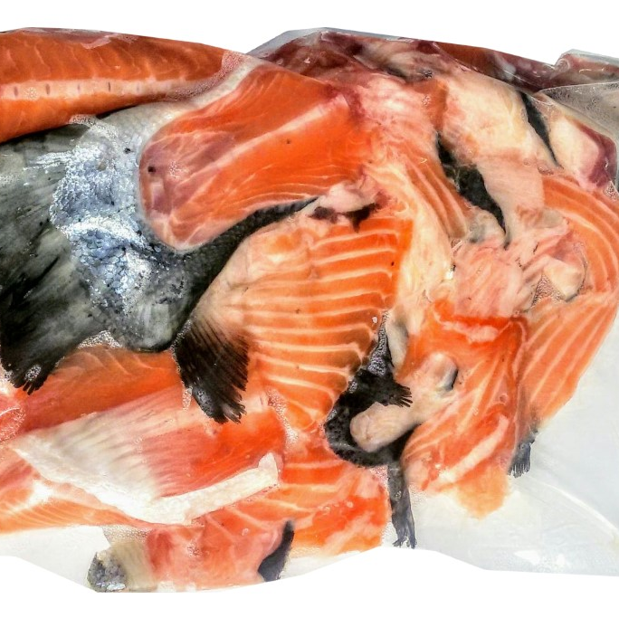 Суповой набор из лосося (сёмги) 1 кг.